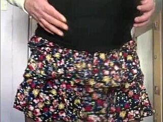 craving pee taste as bisexual sissy i swallow nonstop