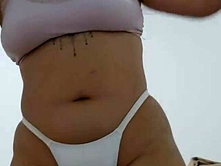 dominant flashing big pussy lips smothers friend in fetish facesit