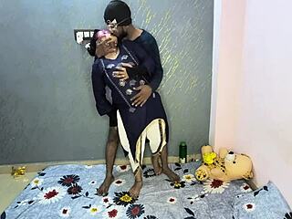 desi indian exclusive threesome hardcore chudai