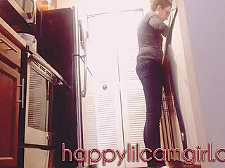 girl ignores you while cleaning kitchen giantess cam 😏🧹