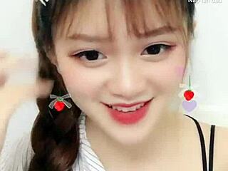 Mysterious Cute Korean Livestream Captivates Uplive Viewers