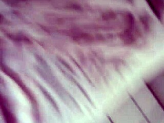 horny amateur wife shakes her massive juicy ass seductively