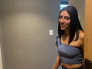 Boss babe uses sloppy deepthroat skills to seal deal