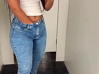 skinny latina flashes juicy pussy lips in shopping dressing room