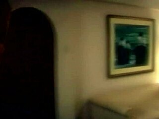 mikobu giovanna valcarcel in baño de damas 2003