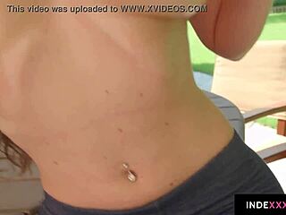 Zara Fingers Herself To Pure Ecstasy!