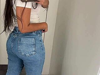 skinny latina flashes juicy pussy lips in shopping dressing room