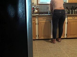 My Turkish Stepmom Nearly Catches My Ass Cumshot!