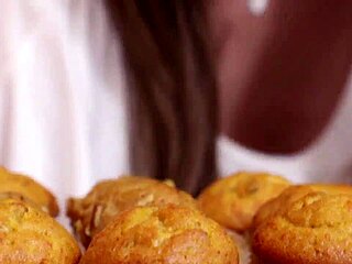 laela pryce & hayden marie finger & lick wet pussies in kitchen 🔥👅