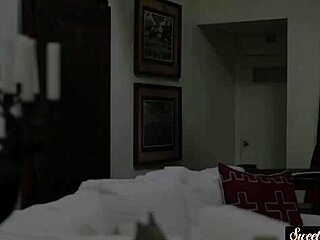 i'm this classy babe fucking hard outdoors in missionary position