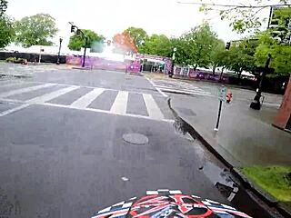 portland pawg babe bends over rides bubble butt creampie doggystyle