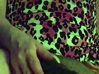 Fuschia leopard s5 teases juicy wet pussy in lingerie