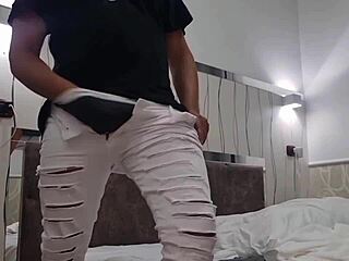 sexy stud's hardcore anal cumshot up close