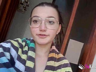 inna 18yo brunette sick of summer bangs dudes