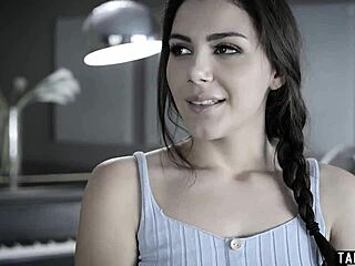 european maid valentina nappi gets exploited hard 😈👅