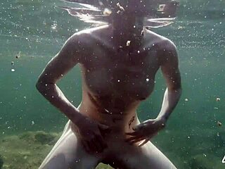 liz and ted creampie outdoors by the river