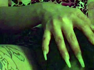 Fuschia leopard s5 teases juicy wet pussy in lingerie