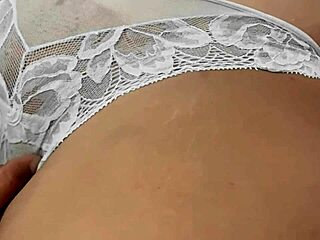 😈 sexy latina stepmom teases stepson with her juicy curves 🔥