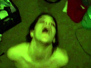 wanna see my girlfriend suck dick during our sexy photoshoot?