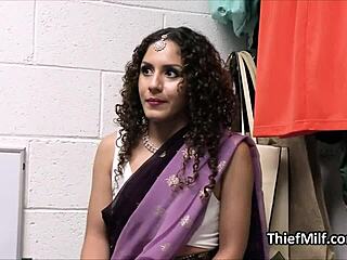 heart pounding as desi cougar fucked hard on office desk