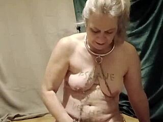 hey slave, degrading solo belt session 😈🔗💦