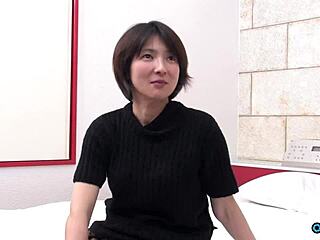 young slut in prison room enjoys two guys deepthroat cum play