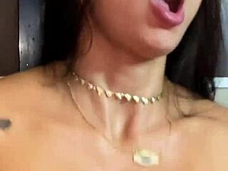 i'm fucking this sexy latina milf silvana lee hard in the shower, brian evansx