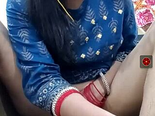indian girl live sex turns me on so bad