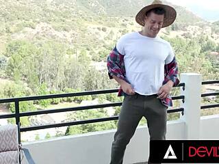 Hey Exhibitionist Penelope Kay Loves Flashing Her Young Body Outdoors