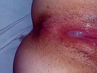 Azulhad4's argentinian pussy explodes with spectacular cumshot