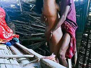 Local Bhabhi Bent Over Outdoor Doggystyle Hardcore Fuck with Kissing Orgasm by Localsex31