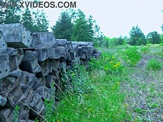 Christy Ley Risks Outdoor Fuck At Modeling Gig