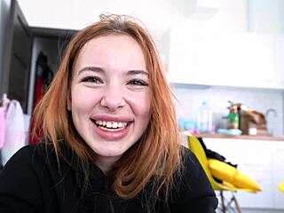 redhead beauty's crazy deepthroat casting at home 😈🍆