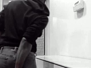 Hulk Llamasr wrestles up wild free nickname heat!