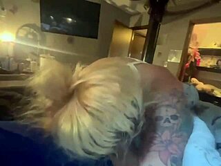 Breakfast dick sucking starts the day right