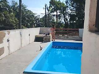 Builder's Intense Poolside Jerk-Off Explosion