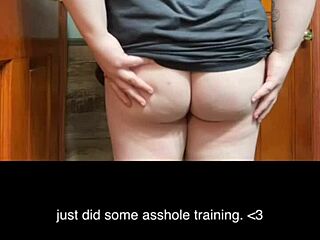 Stretched hole farts wildly after intense spreading session