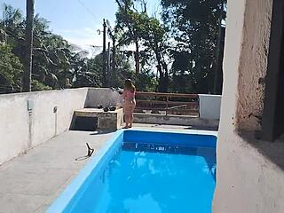 Builder's Intense Poolside Jerk-Off Explosion