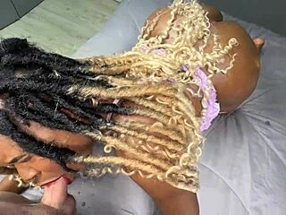 sexy ebony babe begs for that hot creampie fill-up 💦🍫