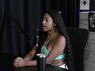 i did several threesomes but weird not gettin fucked vicky