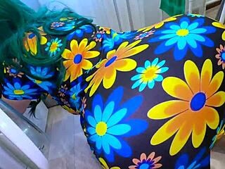 Stepmom's washing machine rescue turns into wild anal