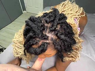 sexy ebony babe begs for that hot creampie fill-up 💦🍫