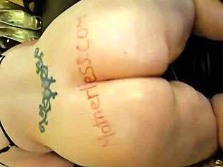 candid sandra's fat hairy pussy lips sucked buried in chunky ass worship