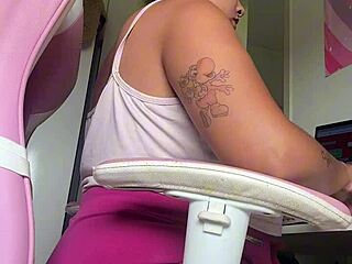 Chubby Babe FARTS Loudly At HOME OFFICE Desk!