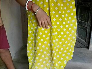 desi nri babe rides her bf's cock deep