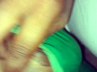 pakistani village bhabhi's fat pussy fucked hard by boss?