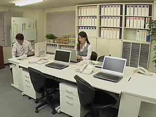 Drunk boss embraces her in empty office Nana Ueyama
