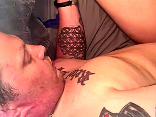 Amateur slut reveals her tight shaved pussy closeup