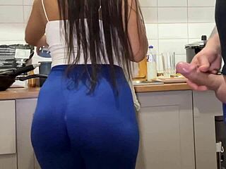 got so horny watching her wash dishes she sucked till i exploded