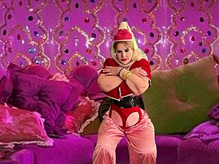 granny jeannie genie costume leads to magical creampie fuck 💦